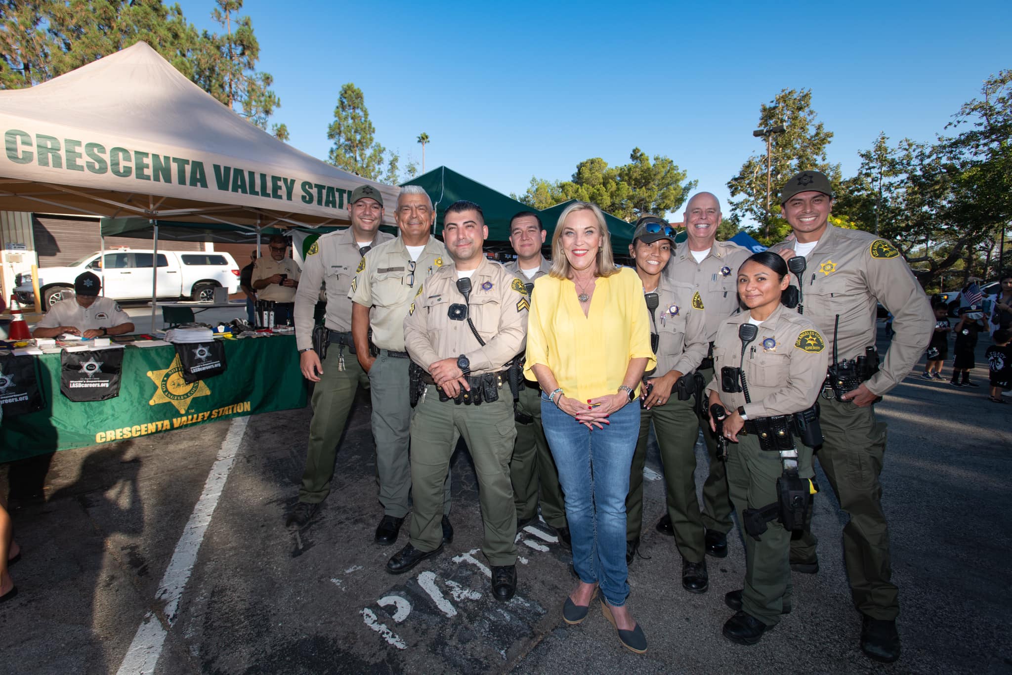 Kathryn Barger with Sheriff personnel