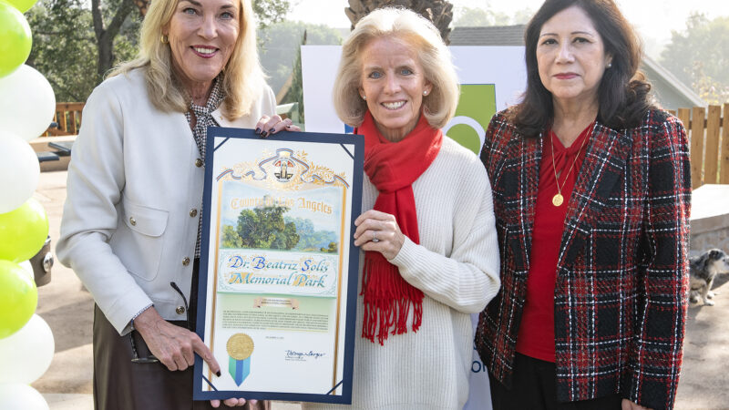 Supervisor Barger and Chair Solis present a commemorative scroll to South Pasadena Mayor Janet Braun in recognition of the City's new Dr. Beatriz Solis Memorial Park.
