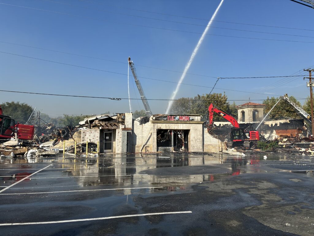 Supervisor Kathryn Barger Expresses Support for Newhall Businesses Devastated by Fire